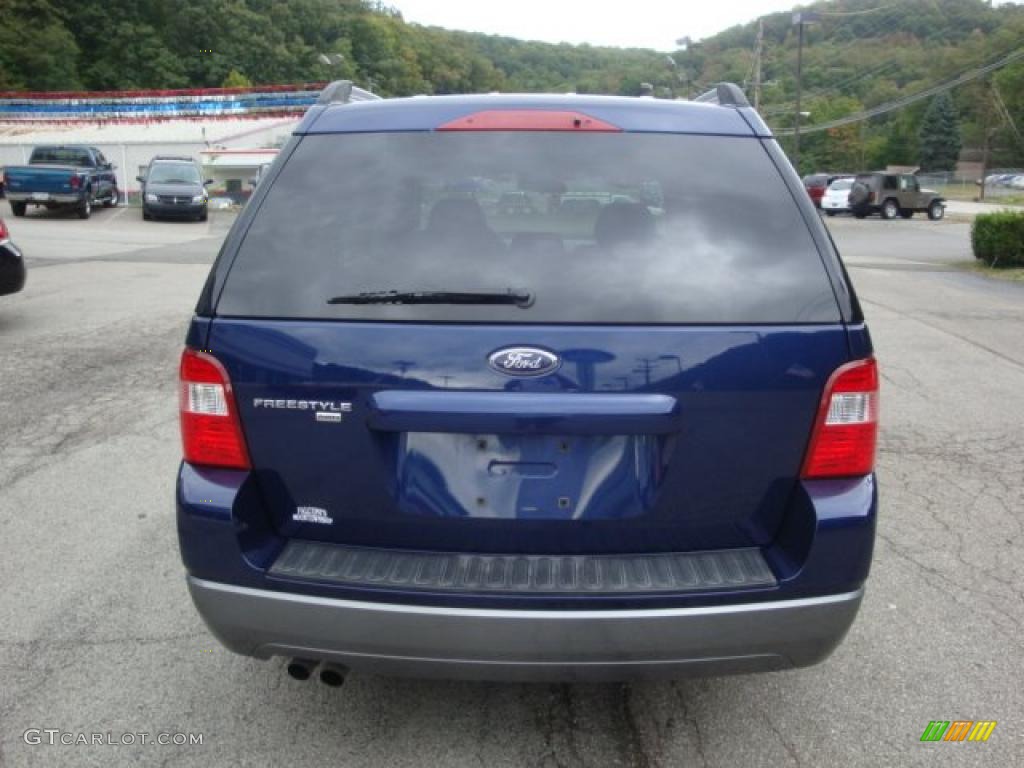 2006 Freestyle SE AWD - Dark Blue Pearl Metallic / Shale Grey photo #3