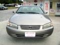 1997 Cashmere Beige Metallic Toyota Camry XLE V6  photo #1