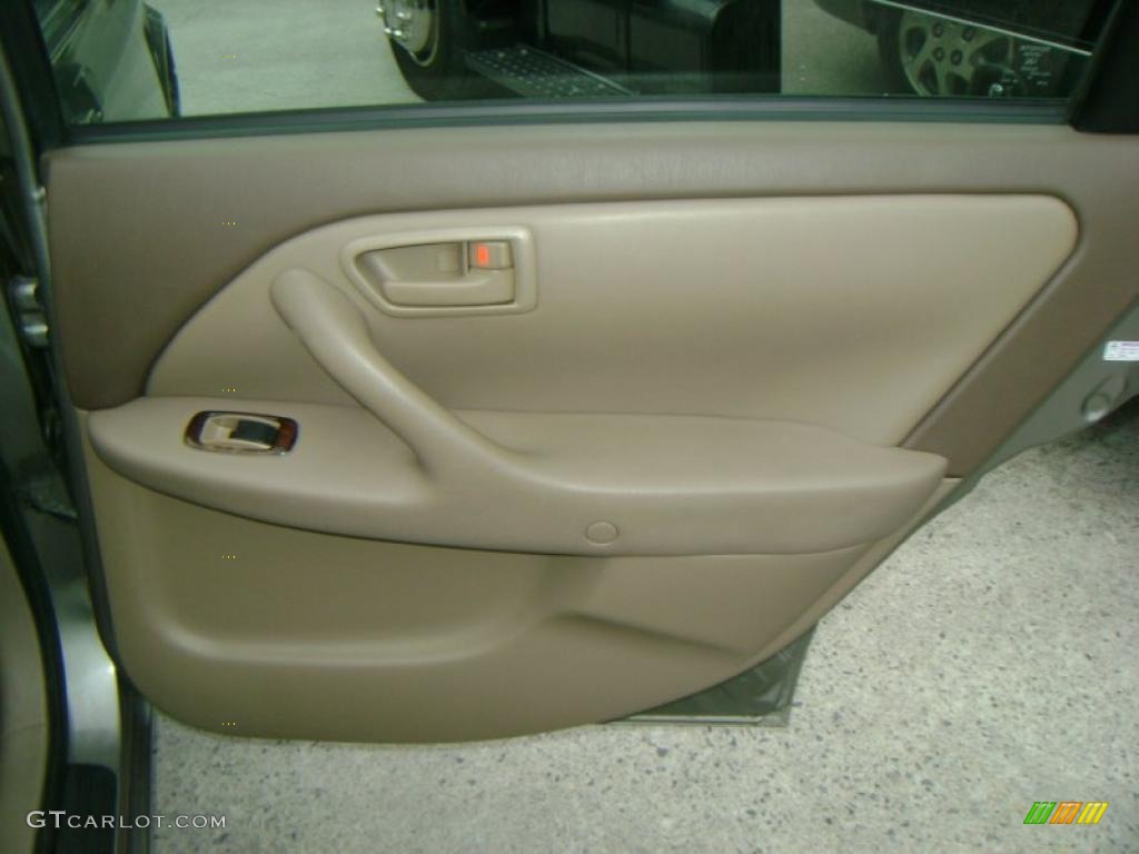 1997 Camry XLE V6 - Cashmere Beige Metallic / Beige photo #26
