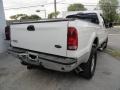 Oxford White - F350 Super Duty Lariat SuperCab 4x4 Photo No. 6