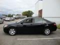 Black - Camry LE Photo No. 11