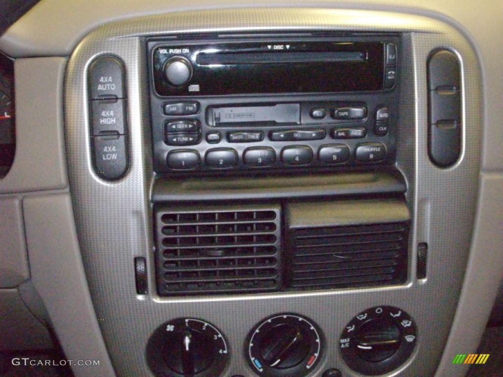 2004 Explorer XLT 4x4 - Mineral Grey Metallic / Graphite photo #11