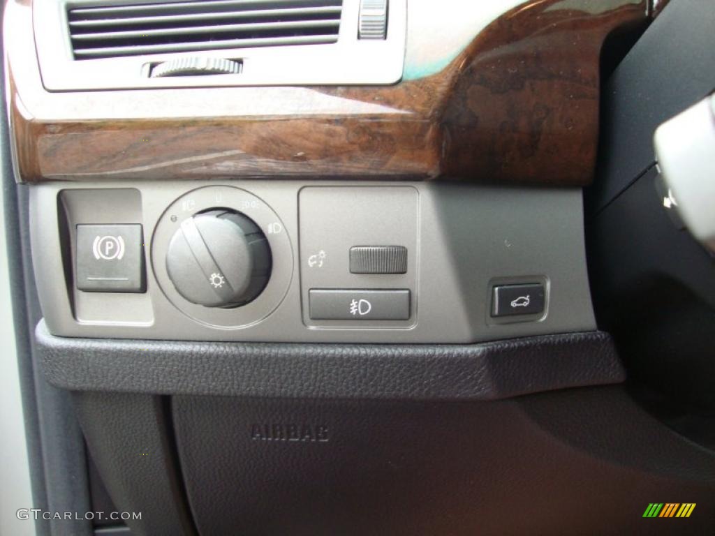 2004 7 Series 745Li Sedan - Titanium Silver Metallic / Black/Black photo #53