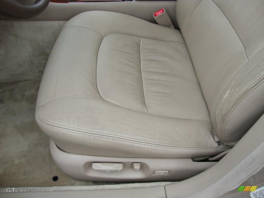 1995 LS 400 Sedan - Cashmere Beige Metallic / Tan Leather photo #16