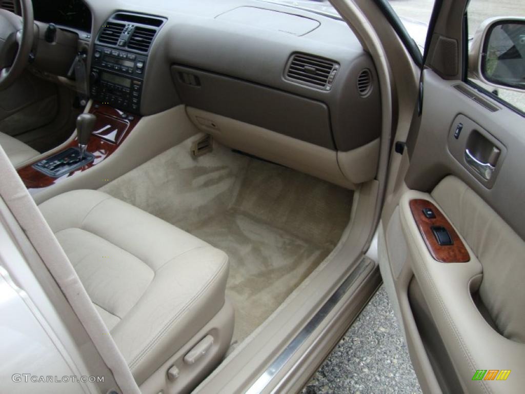 1995 LS 400 Sedan - Cashmere Beige Metallic / Tan Leather photo #19