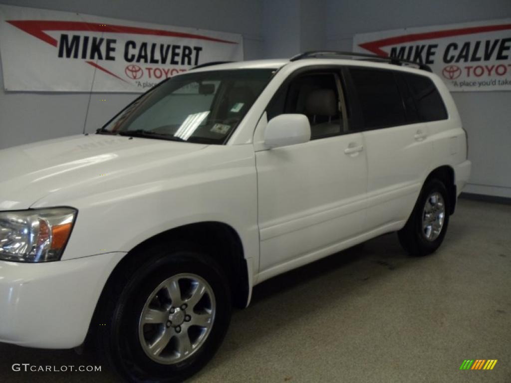 2004 Highlander V6 4WD - Super White / Ivory photo #8
