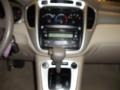 2004 Super White Toyota Highlander V6 4WD  photo #11