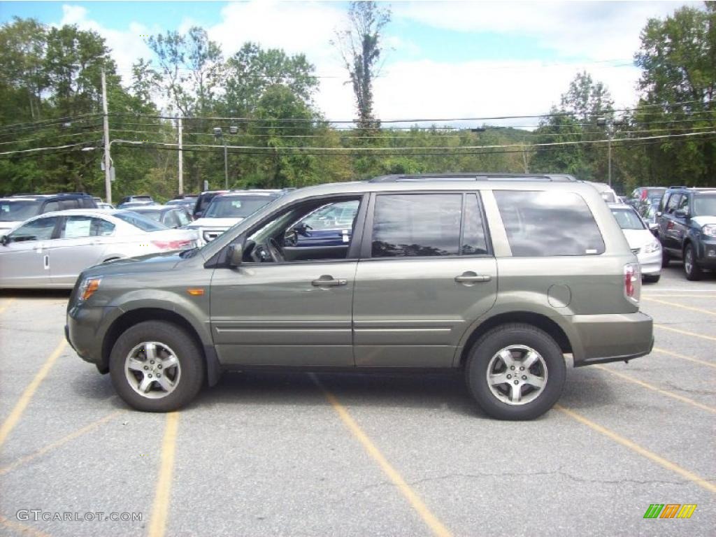 2008 Pilot EX 4WD - Aberdeen Green Metallic / Gray photo #21
