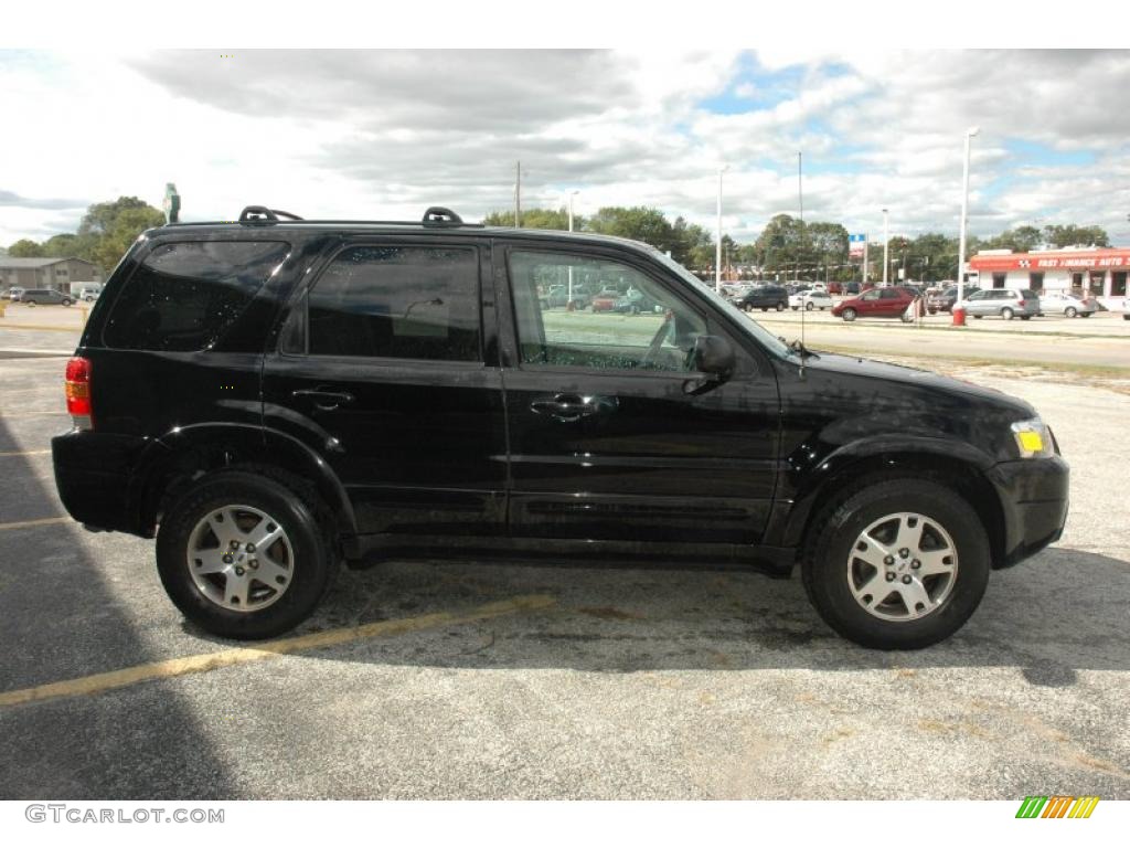 2005 Escape Limited 4WD - Black / Medium/Dark Pebble Beige photo #8