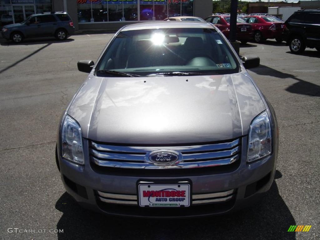 2007 Fusion S - Tungsten Grey Metallic / Light Stone photo #8