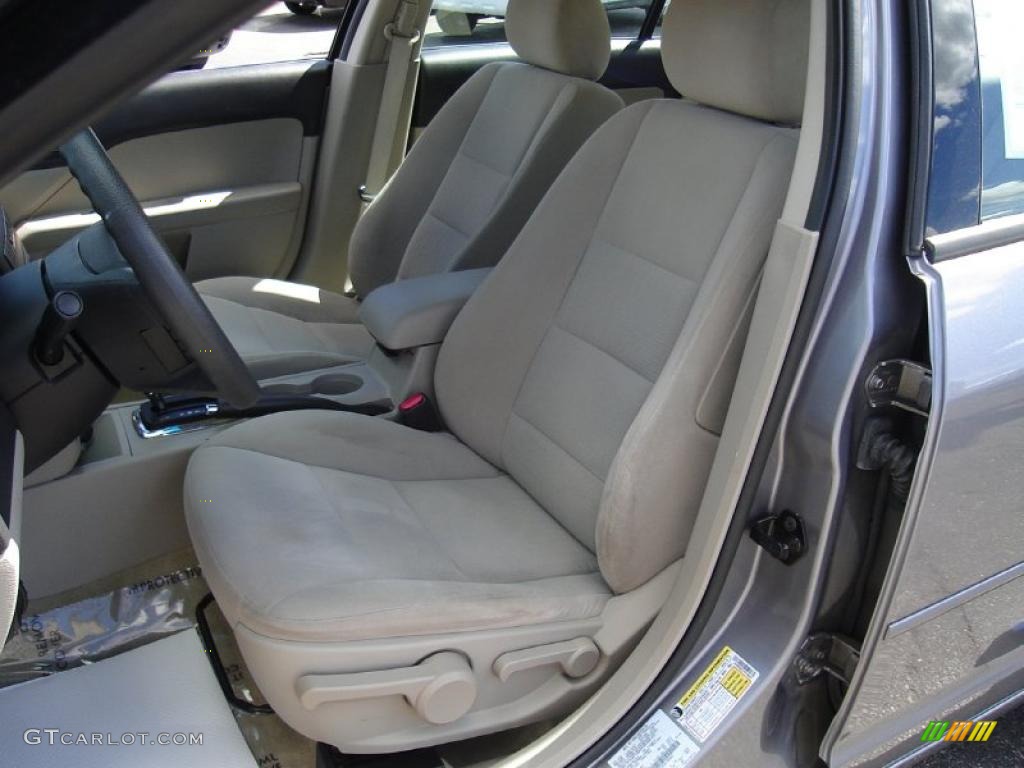 2007 Fusion S - Tungsten Grey Metallic / Light Stone photo #12