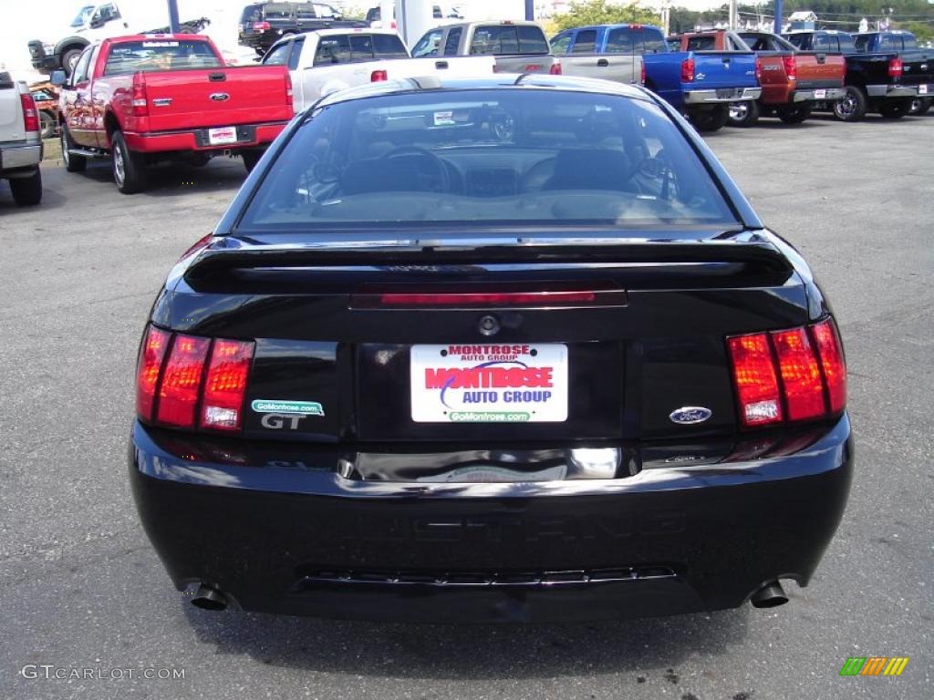 2000 Mustang GT Coupe - Black / Dark Charcoal photo #4