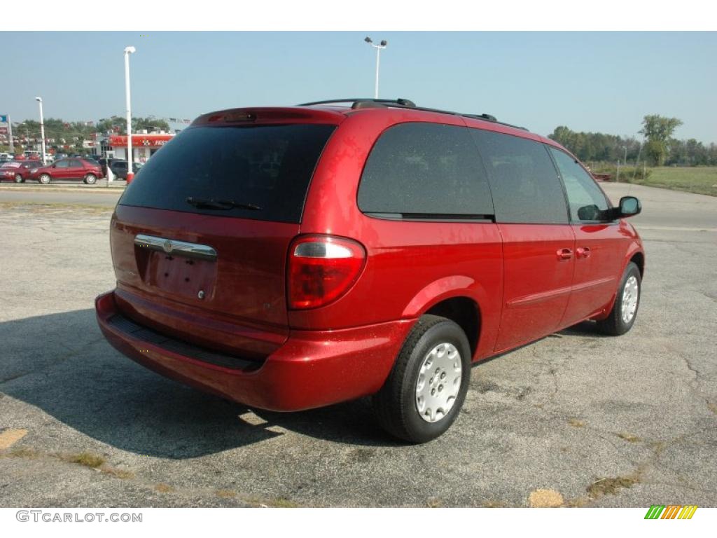 2003 Town & Country LX - Inferno Red Pearl / Taupe photo #6