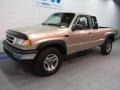 2001 Desert Sand Metallic Mazda B-Series Truck B4000 SE Cab Plus 4x4  photo #2