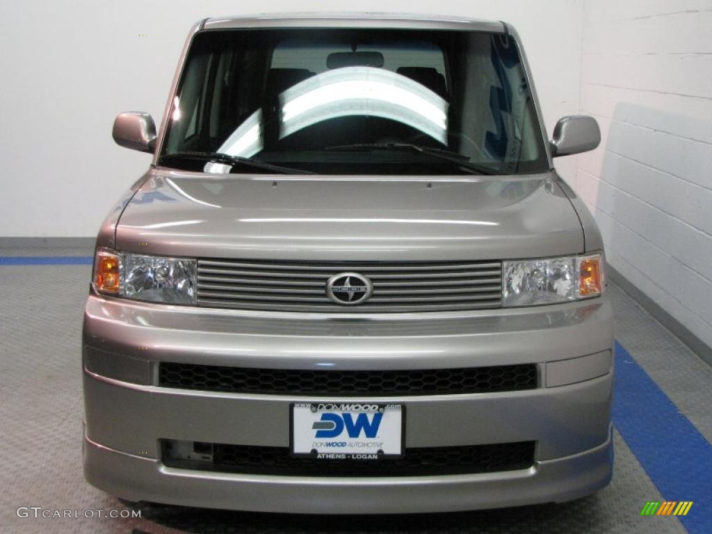 2005 xB  - Thunder Cloud Metallic / Dark Charcoal photo #7