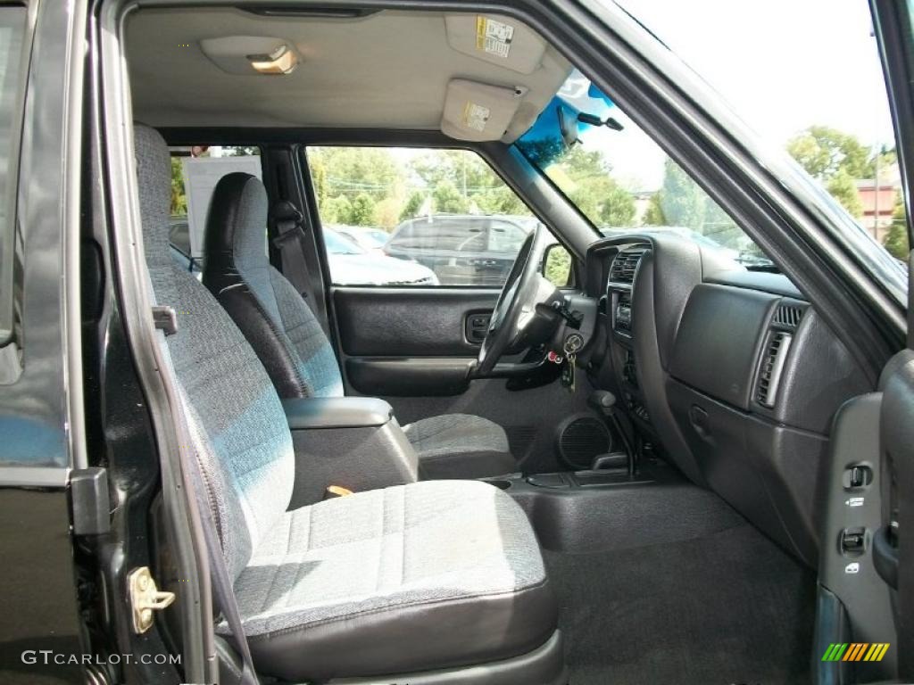 2000 Cherokee Sport 4x4 - Black / Agate Black photo #8