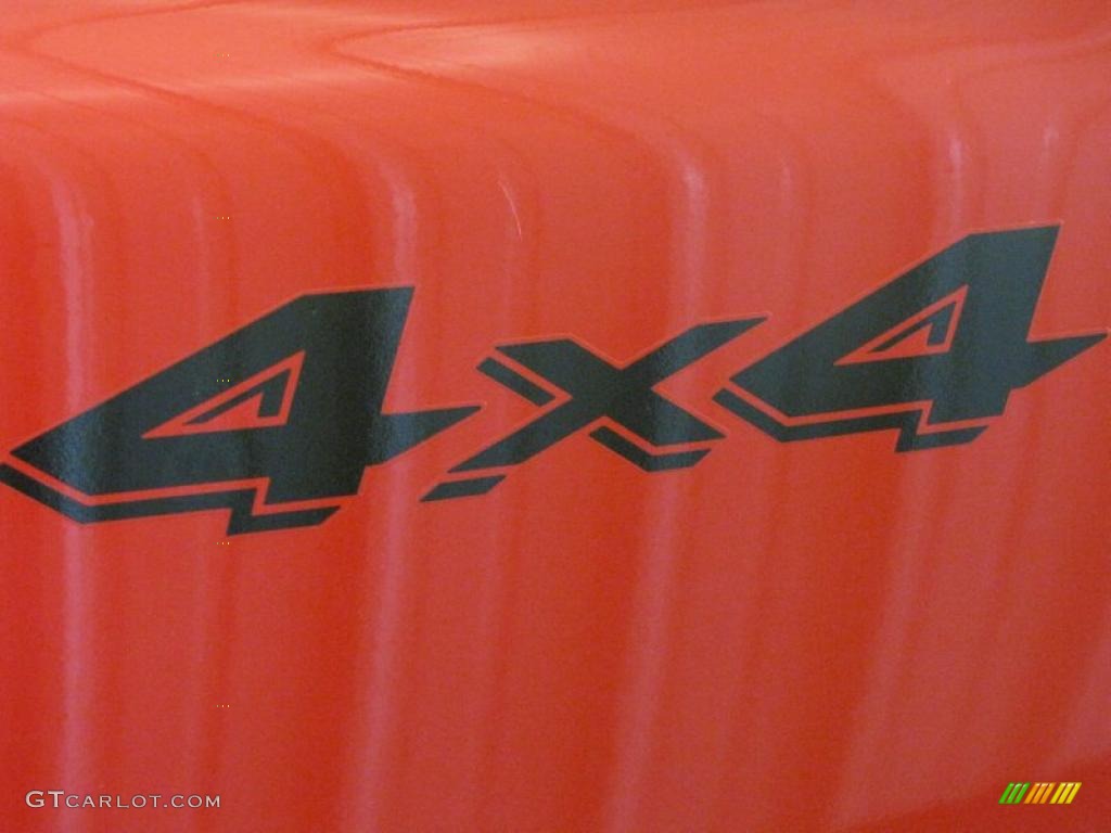 2004 Dakota SLT Quad Cab 4x4 - Flame Red / Dark Slate Gray photo #7