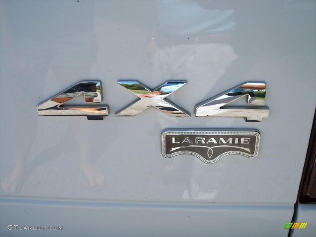 2008 Ram 3500 Laramie Quad Cab 4x4 Dually - Bright White / Medium Slate Gray photo #21