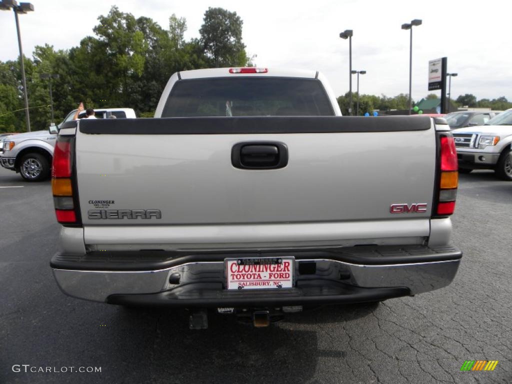 2006 Sierra 1500 SL Crew Cab - Silver Birch Metallic / Dark Pewter photo #4