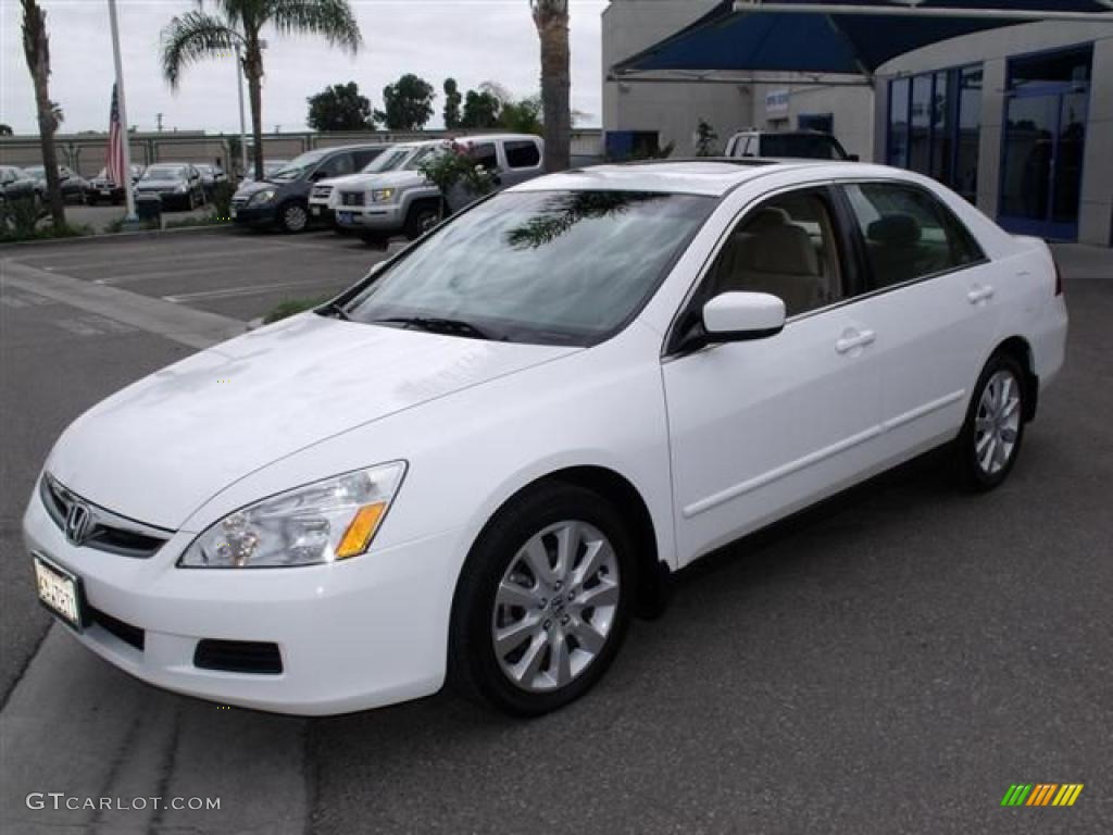 2007 Accord LX V6 Sedan - Taffeta White / Ivory photo #3