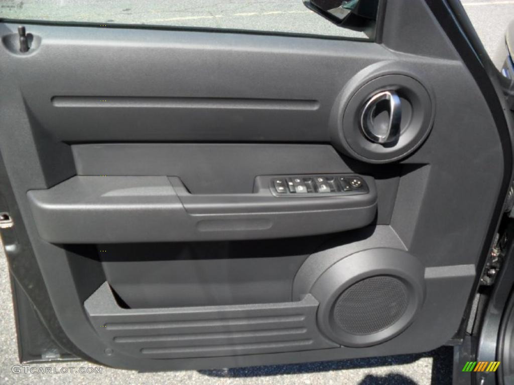 2011 Nitro Heat 4.0 - Dark Charcoal Pearl / Dark Slate Gray photo #9