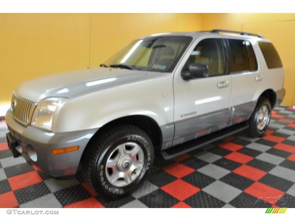 2002 Mountaineer AWD - Silver Birch Metallic / Dark Graphite photo #3
