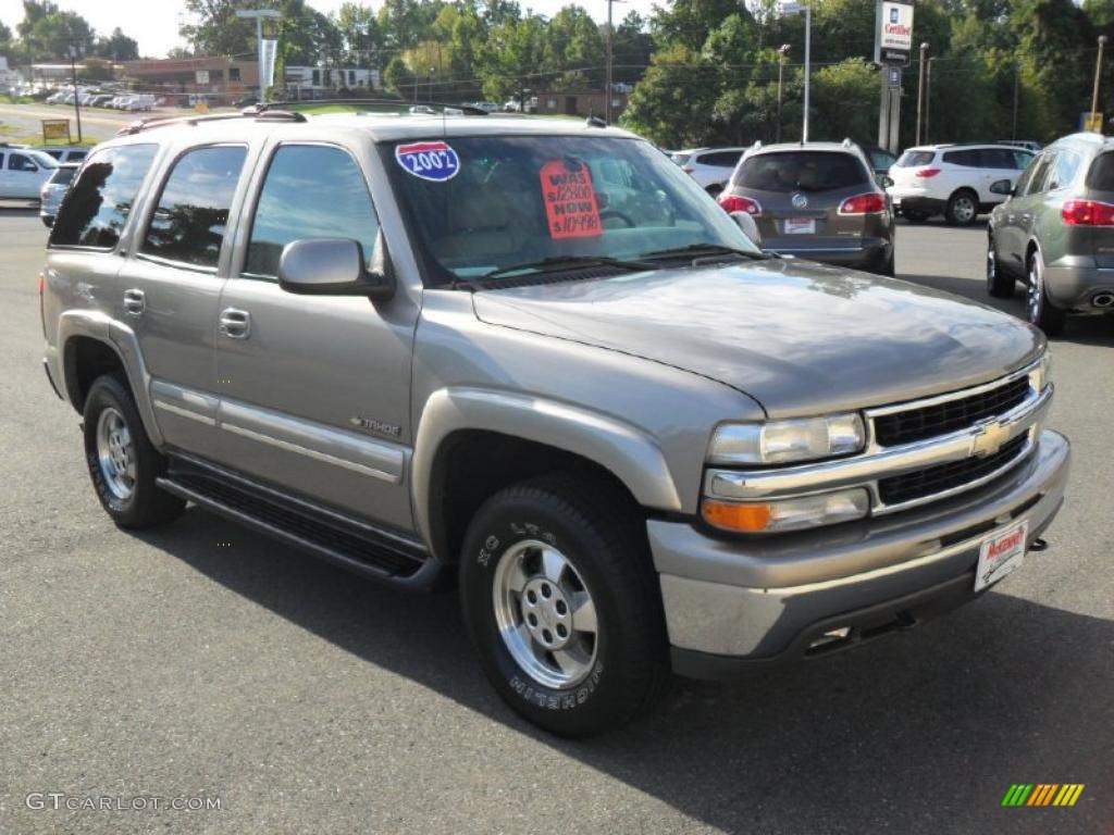 2002 Tahoe LT - Light Pewter Metallic / Medium Gray/Neutral photo #4