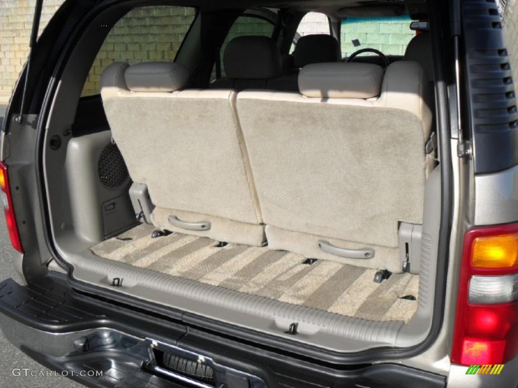 2002 Tahoe LT - Light Pewter Metallic / Medium Gray/Neutral photo #17