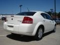 Stone White - Avenger SXT Photo No. 3