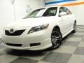Super White - Camry SE Photo No. 1