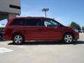 Pomegranate Red Metallic - Routan SE Photo No. 2