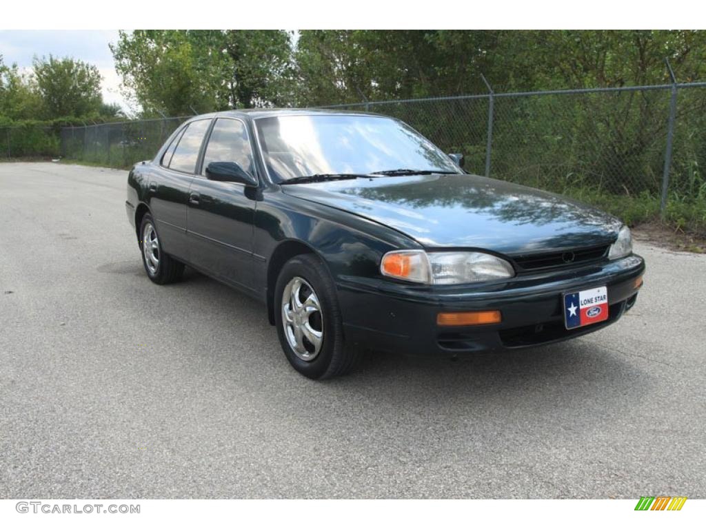 Dark Emerald Green Metallic Toyota Camry