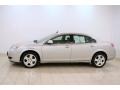 Silver Pearl Metallic - Aura XE Photo No. 4