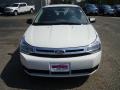 White Suede - Focus SE Sedan Photo No. 8