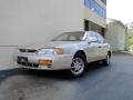 1995 Cashmere Beige Metallic Toyota Camry LE Sedan  photo #1