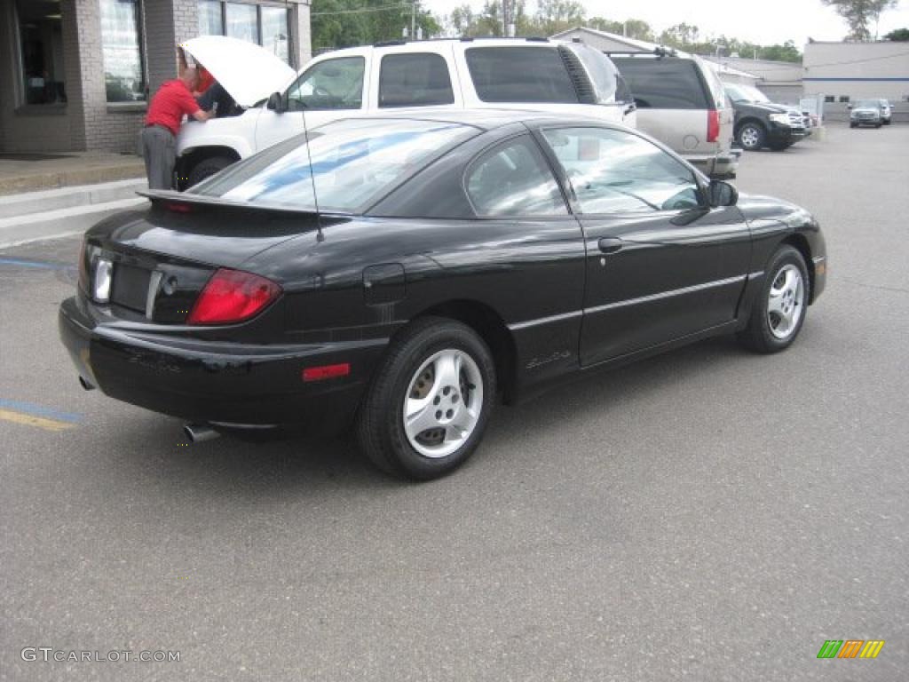 2003 Sunfire  - Black / Graphite photo #3