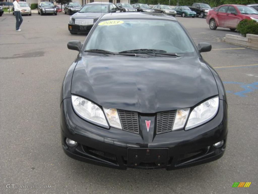 2003 Sunfire  - Black / Graphite photo #9