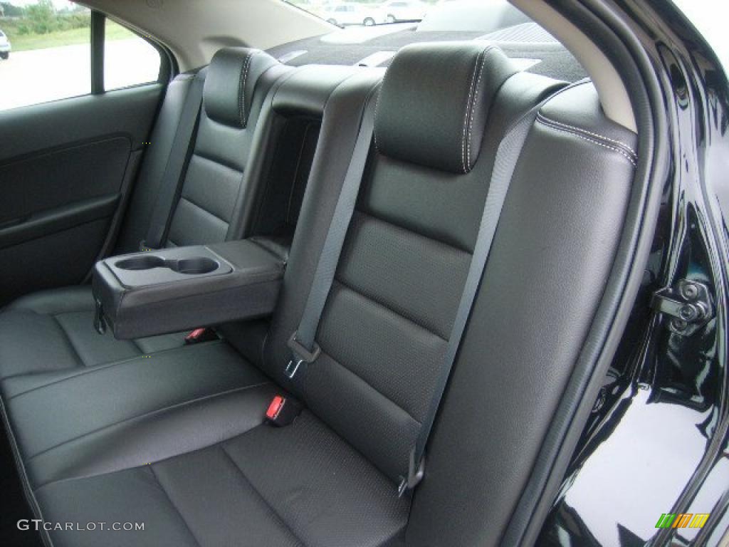 2007 Fusion SEL V6 - Black / Charcoal Black photo #17