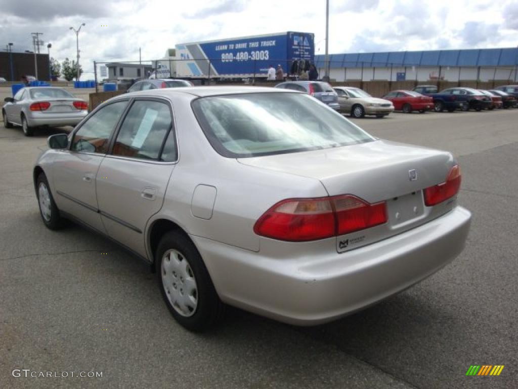 1998 Accord LX Sedan - Heather Mist Metallic / Ivory photo #2