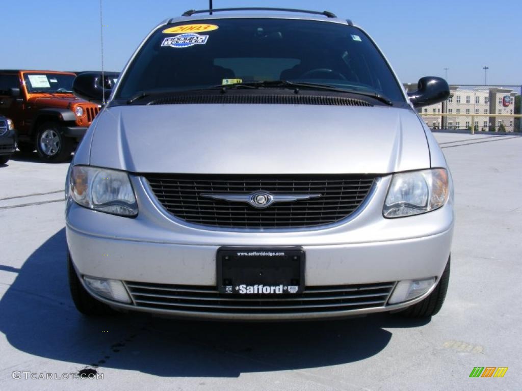 2003 Town & Country LXi - Bright Silver Metallic / Navy Blue photo #2