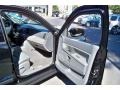Black - Grand Cherokee Laredo 4x4 Photo No. 19
