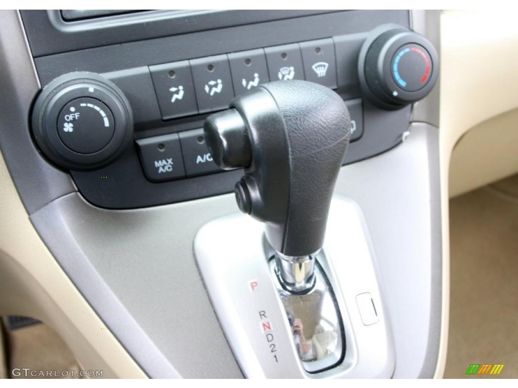 2008 CR-V LX 4WD - Green Tea Metallic / Ivory photo #23