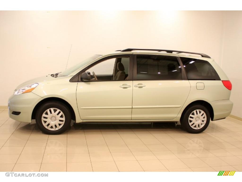 2010 Sienna LE - Silver Pine Mica / Taupe photo #4