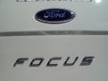 White Suede - Focus SE Sedan Photo No. 4