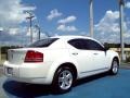 Stone White - Avenger SXT Photo No. 5