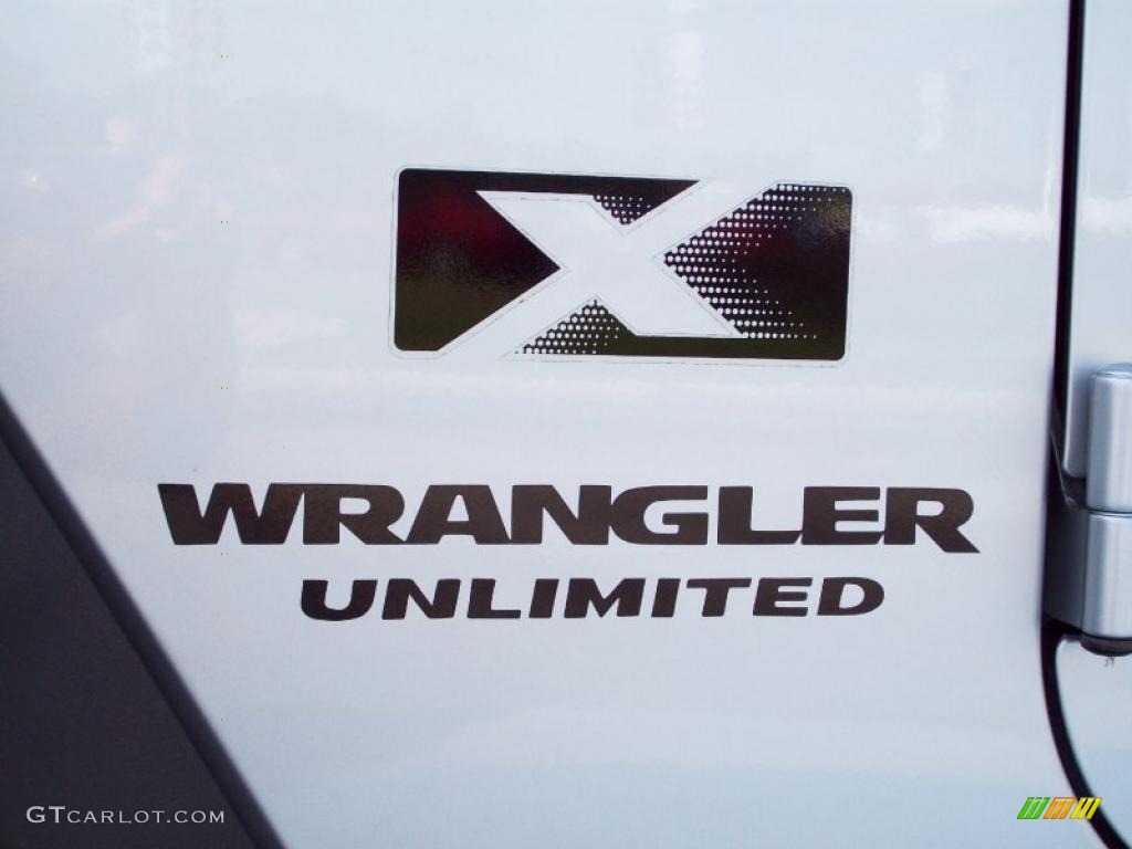 2008 Wrangler Unlimited X 4x4 - Bright Silver Metallic / Dark Slate Gray/Med Slate Gray photo #9