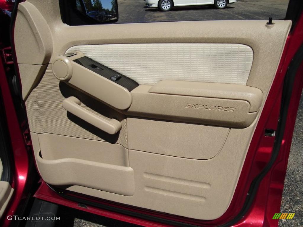 2007 Explorer Sport Trac XLT 4x4 - Red Fire / Camel photo #18
