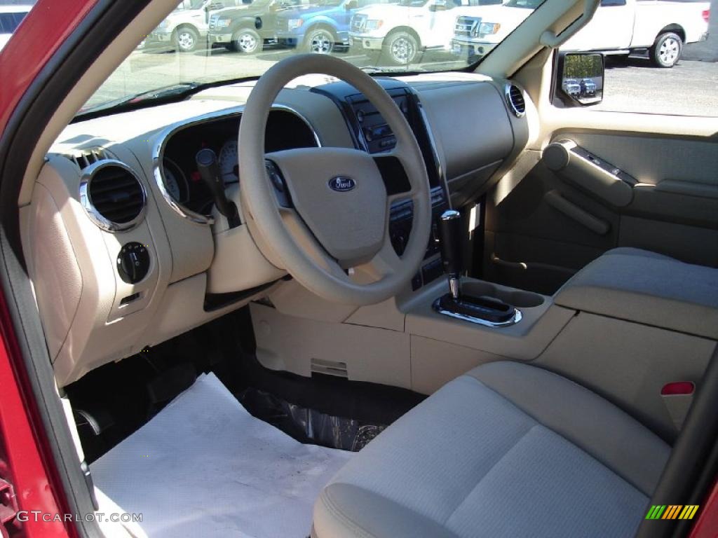 2007 Explorer Sport Trac XLT 4x4 - Red Fire / Camel photo #26