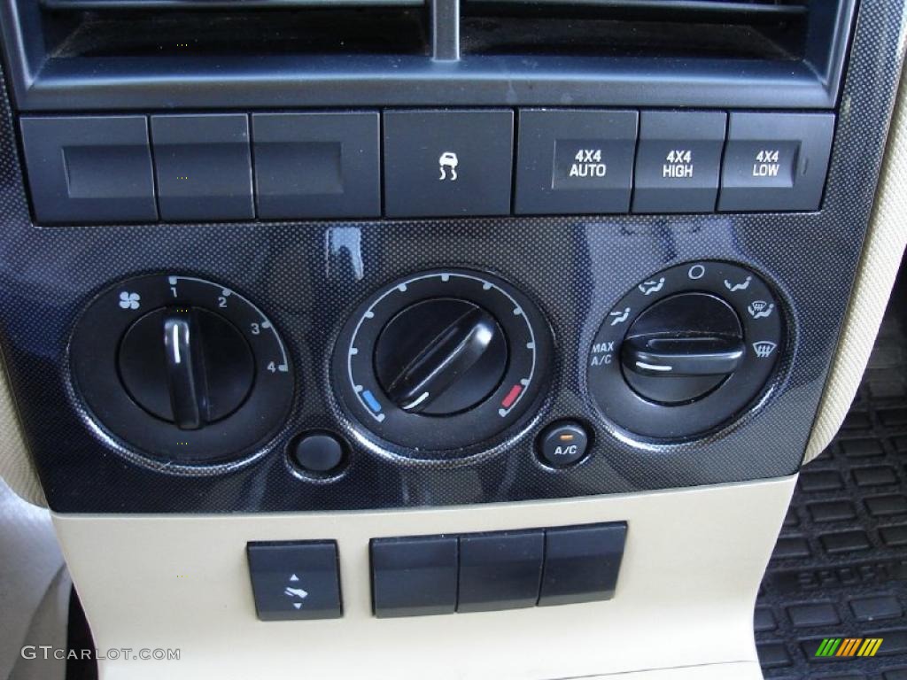 2007 Explorer Sport Trac XLT 4x4 - Red Fire / Camel photo #31