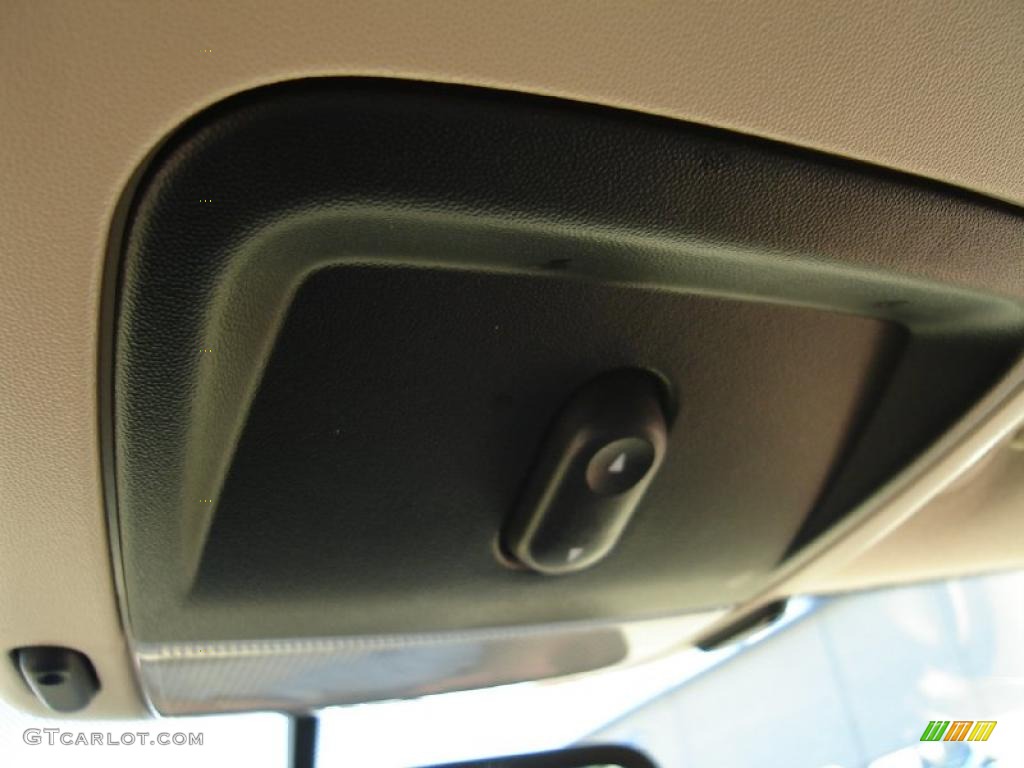 2007 Explorer Sport Trac XLT 4x4 - Red Fire / Camel photo #33